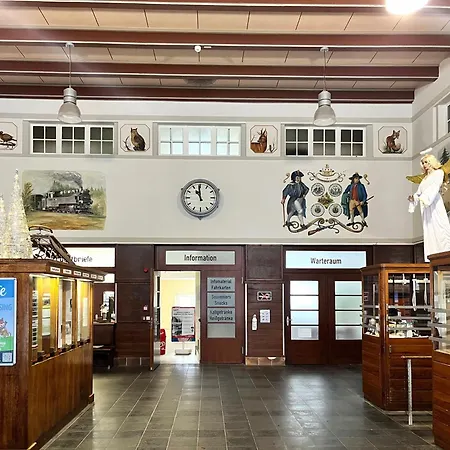 Waldhaus Zur Kleinbahn *